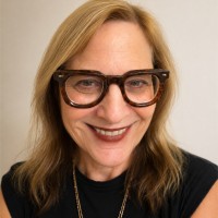 Portrait supplied by Lori Goldman